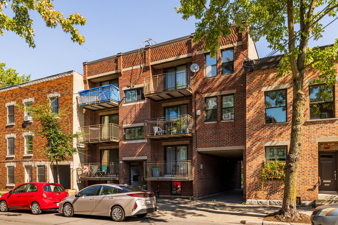 1701 Alexandre-Desève Rue in Montréal, QC - Building Photo