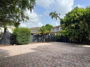 9140 SW 153rd Ave in Miami, FL - Building Photo - Building Photo