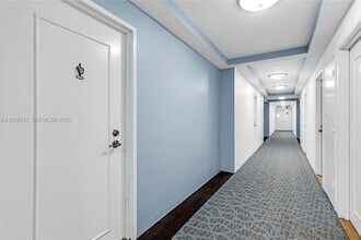 800 West Ave in Miami Beach, FL - Building Photo - Building Photo