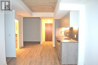 30-430 Baseball Pl in Toronto, ON - Building Photo - Building Photo