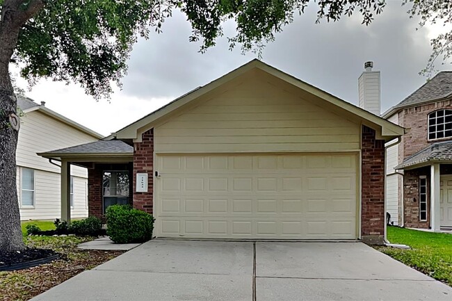 property at 21634 Falvel Lake Dr