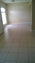 995 Black Coral Ave NW in Palm Bay, FL - Building Photo - Building Photo