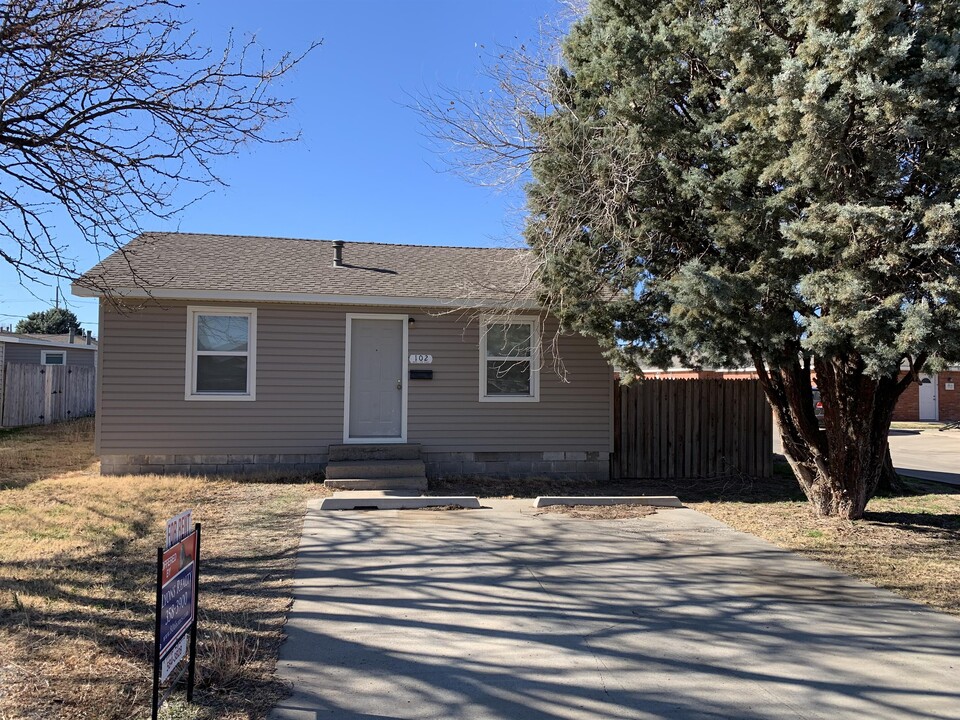 102 19th St in Canyon, TX - Building Photo