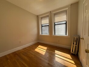 54 Burbank St, Unit 22 in Boston, MA - Building Photo - Building Photo