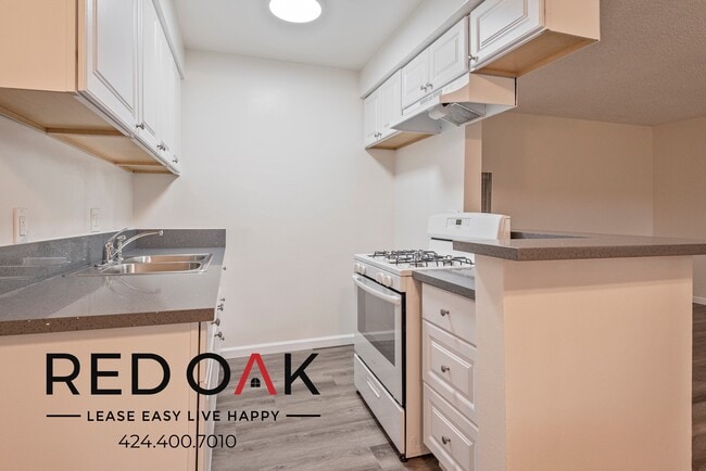 1321 S Greenwood Ave, Unit 26 in Montebello, CA - Building Photo - Building Photo