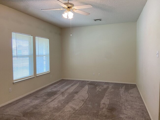 1703 Breezy Dr in Waco, TX - Building Photo - Building Photo