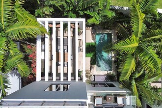 18985 Atlantic Blvd in Sunny Isles Beach, FL - Building Photo - Building Photo