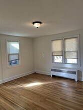 520 Hollingsworth Ave in Elkton, MD - Building Photo - Building Photo