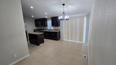 17805 Brazier Dr in Riverside, CA - Building Photo - Building Photo