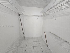 1750 NW 55th Ave in Lauderhill, FL - Building Photo - Building Photo