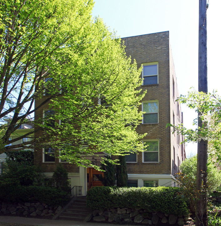 Radcliffe Apartments in Seattle, WA - Foto de edificio