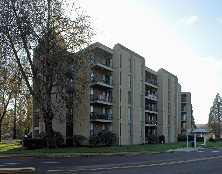 Riverview Terrace in Cottage Grove, OR - Building Photo