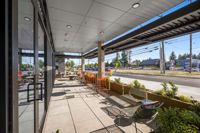 18004 Midvale Ave N in Shoreline, WA - Building Photo - Building Photo