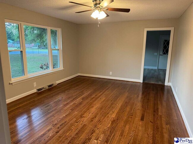 2917 Glencove Dr in Florence, SC - Building Photo - Building Photo