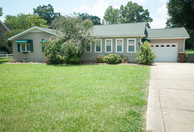 property at 1782 Chicora Rd