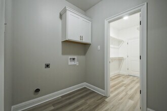 7126 Kenilworth Crossing Ave in Baton Rouge, LA - Building Photo - Building Photo