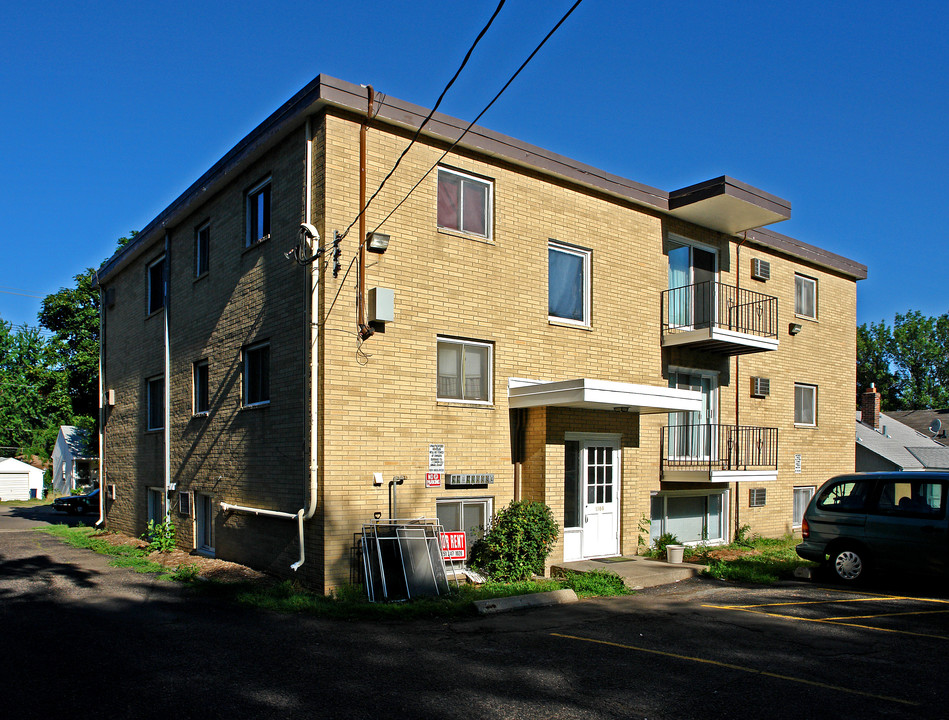 1108 Western Ave N in St. Paul, MN - Building Photo