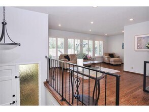 1047 Everglades Dr in Pacifica, CA - Building Photo - Building Photo