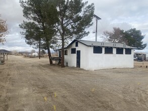 24811 Community Blvd in Hinkley, CA - Building Photo - Building Photo