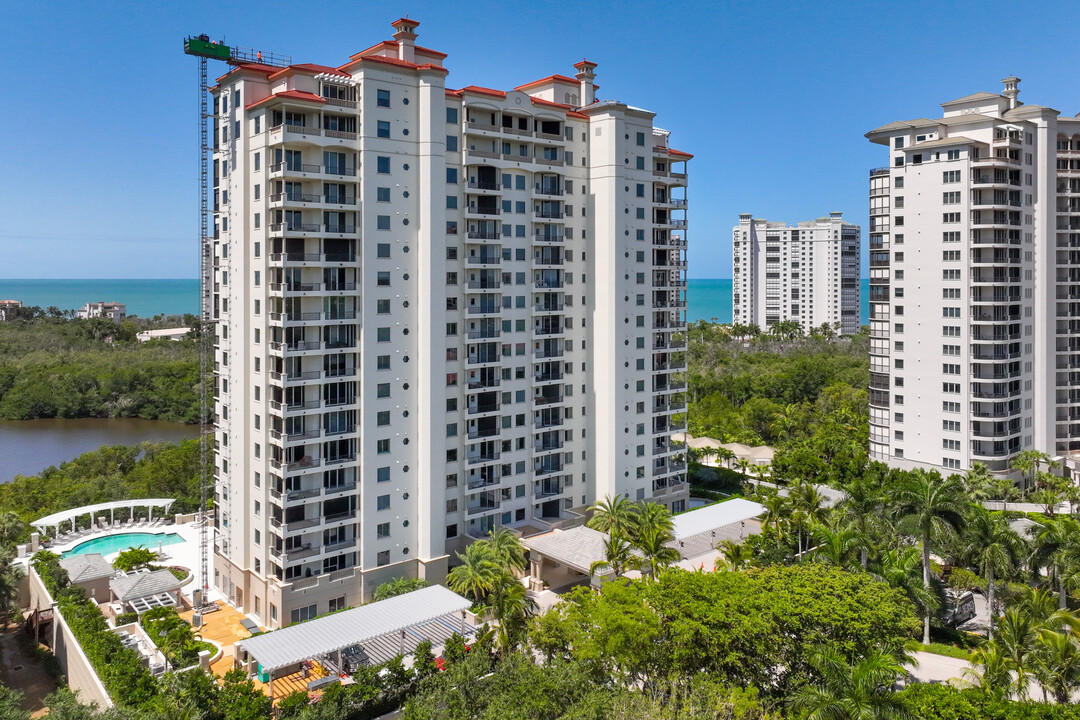 Toscana at Bay Colony in Naples, FL - Building Photo