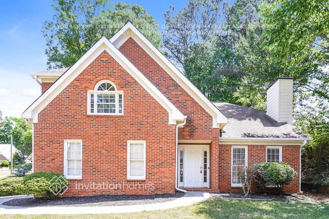 property at 2000 Morning Walk NW