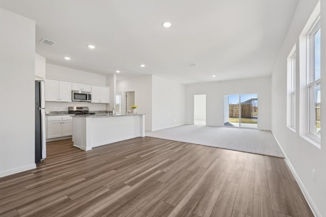 1313 Morris Lp in San Marcos, TX - Foto de edificio - Building Photo