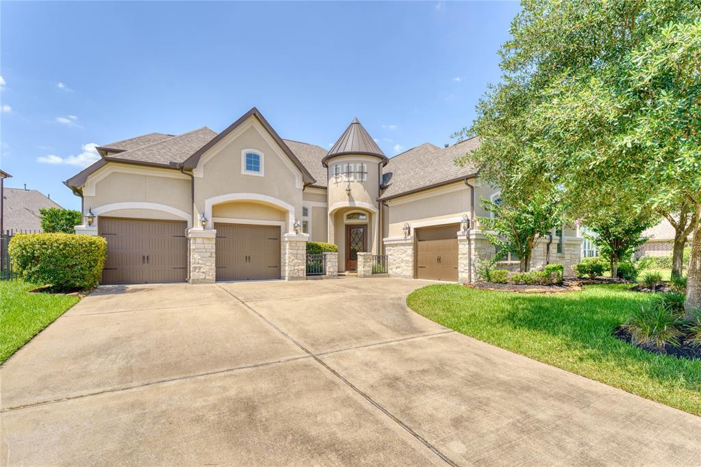 6830 Antique Cedar Ln in Spring, TX - Building Photo