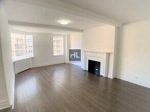 5 AVENUE in New York, NY - Building Photo - Building Photo
