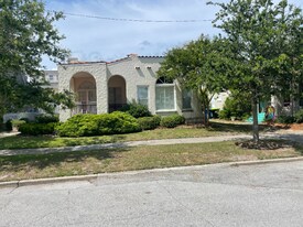 2010 Shepard St in Morehead City, NC - Building Photo