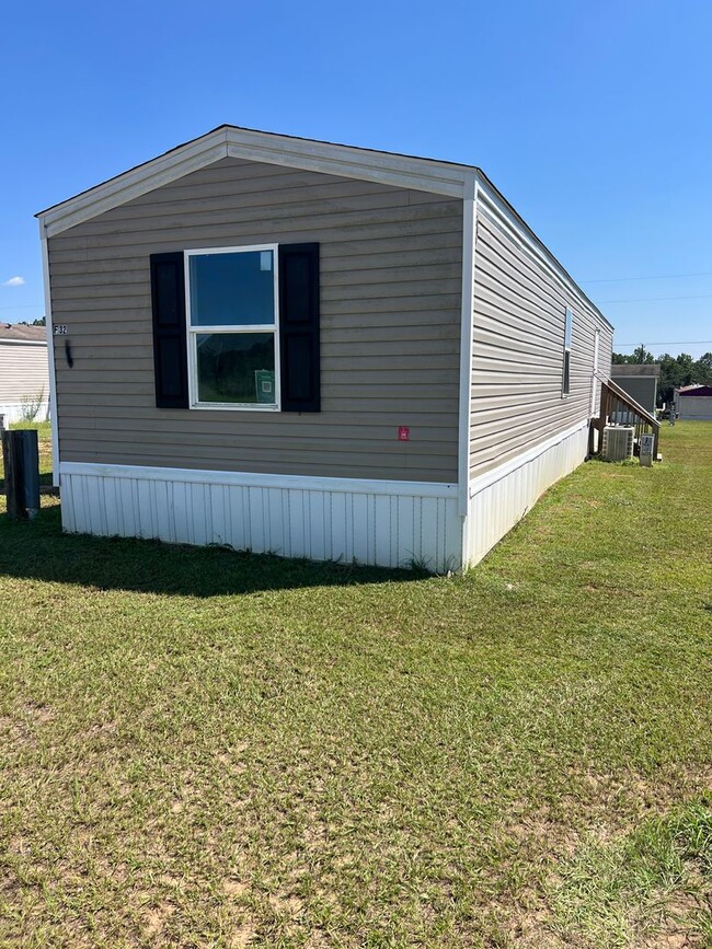 142 County Rd in Troy, AL - Building Photo - Building Photo