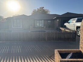 8608 Geneva Ave in Lubbock, TX - Building Photo