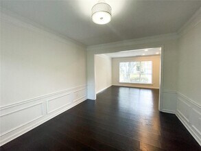 11865 Carriage Park Ln in Duluth, GA - Building Photo - Building Photo