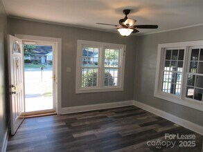 1005 E Main St in Maiden, NC - Building Photo - Building Photo
