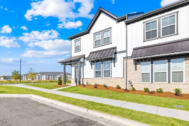 5864 Coulee Ln in Charlotte, NC - Building Photo - Building Photo