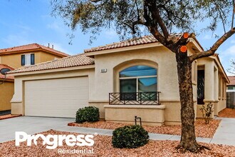 681 Fontayne Ave in Las Vegas, NV - Building Photo - Building Photo