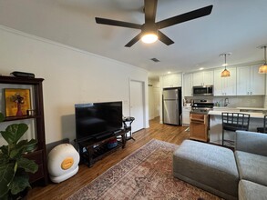 212 Berean Ave SE, Unit 6 in Atlanta, GA - Building Photo - Building Photo