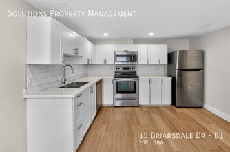 15 Briarsdale Dr in St Catharines, ON - Building Photo - Building Photo