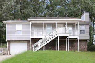 705 13th Ct NW in Center Point, AL - Building Photo