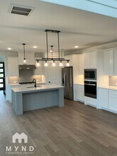 15518 Kestrel Mews in Frisco, TX - Building Photo - Building Photo