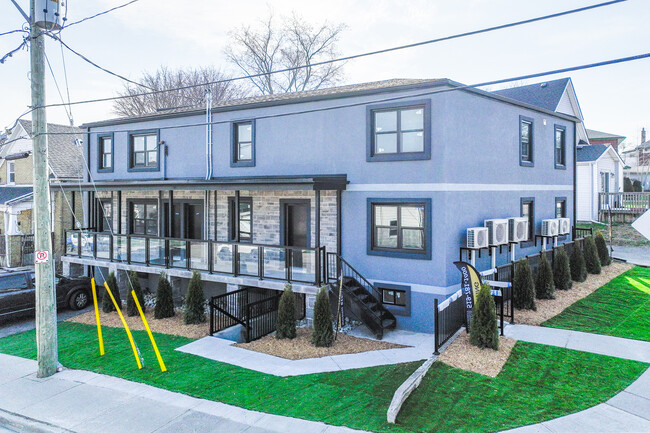 Mad Mill Apartments