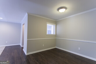 2504 Huntingdon Chase in Atlanta, GA - Building Photo - Building Photo