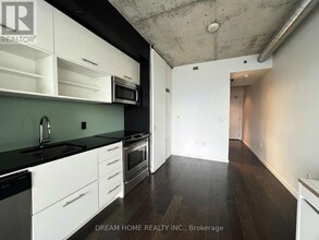 51-1451 Trolley Cres in Toronto, ON - Building Photo - Building Photo