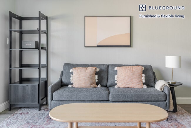 2019 Shore Line Dr in Alameda, CA - Building Photo - Building Photo