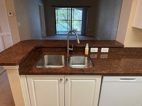 2806 Veronia Dr, Unit 114 in Palm Beach Gardens, FL - Building Photo - Building Photo