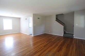7602 Terrace St in Kansas City, MO - Building Photo - Building Photo