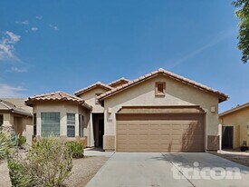 37020 W Mondragone Ln in Maricopa, AZ - Building Photo