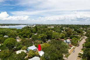 511 41st Ave S in St. Petersburg, FL - Building Photo