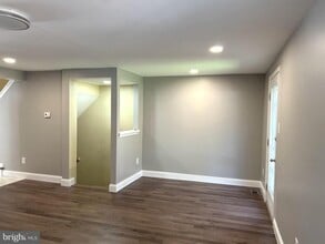 18 Parliament Dr in Mount Holly, NJ - Building Photo - Building Photo