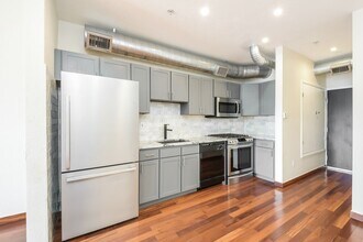 3195 Blake St in Denver, CO - Building Photo - Building Photo