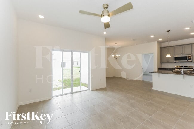 property at 125 Windsor Reserve Dr